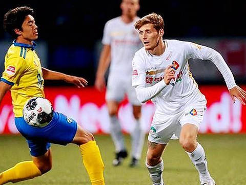 中国球员在 中国球员在